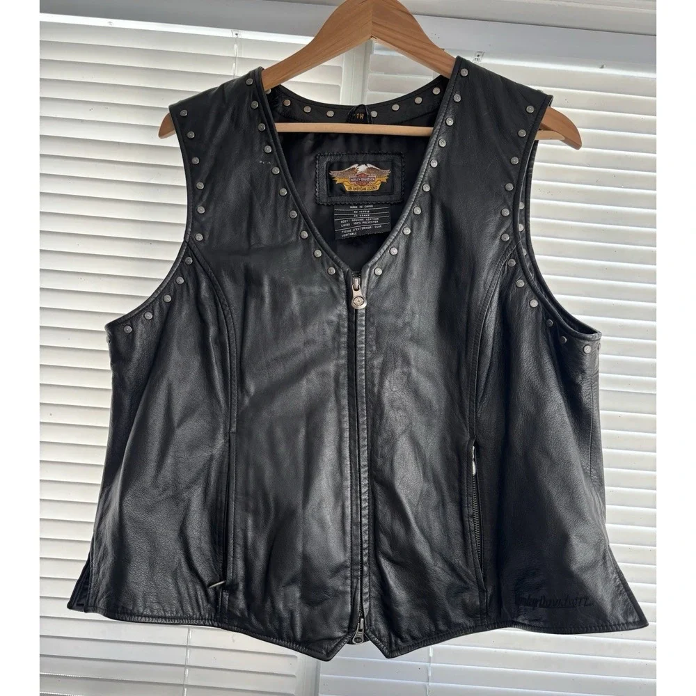 Harley-Davidson Women's 1W Leather Motorcycle Vest Studded Zip Black Biker